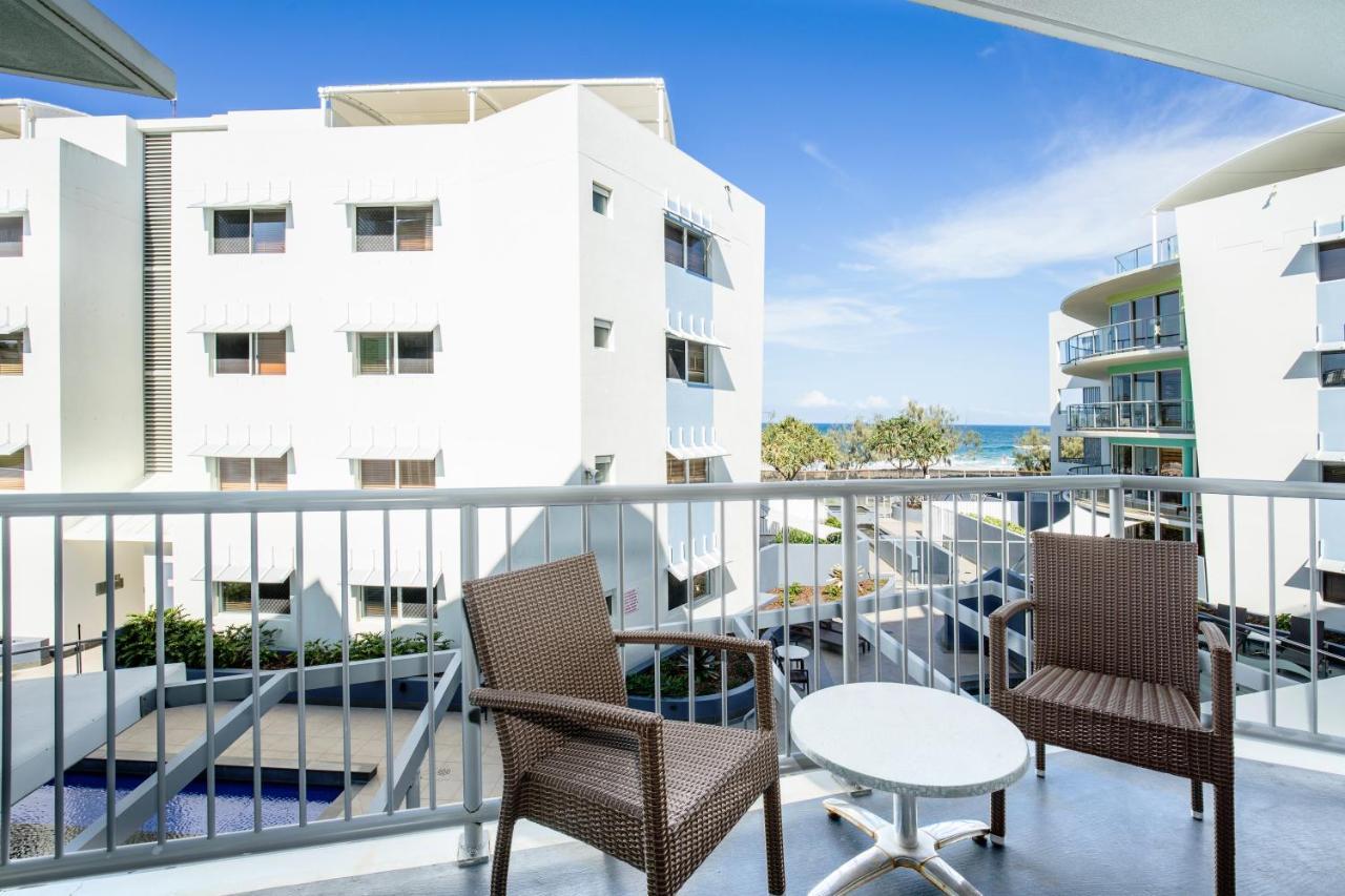 Rolling Surf Resort Caloundra Exterior foto