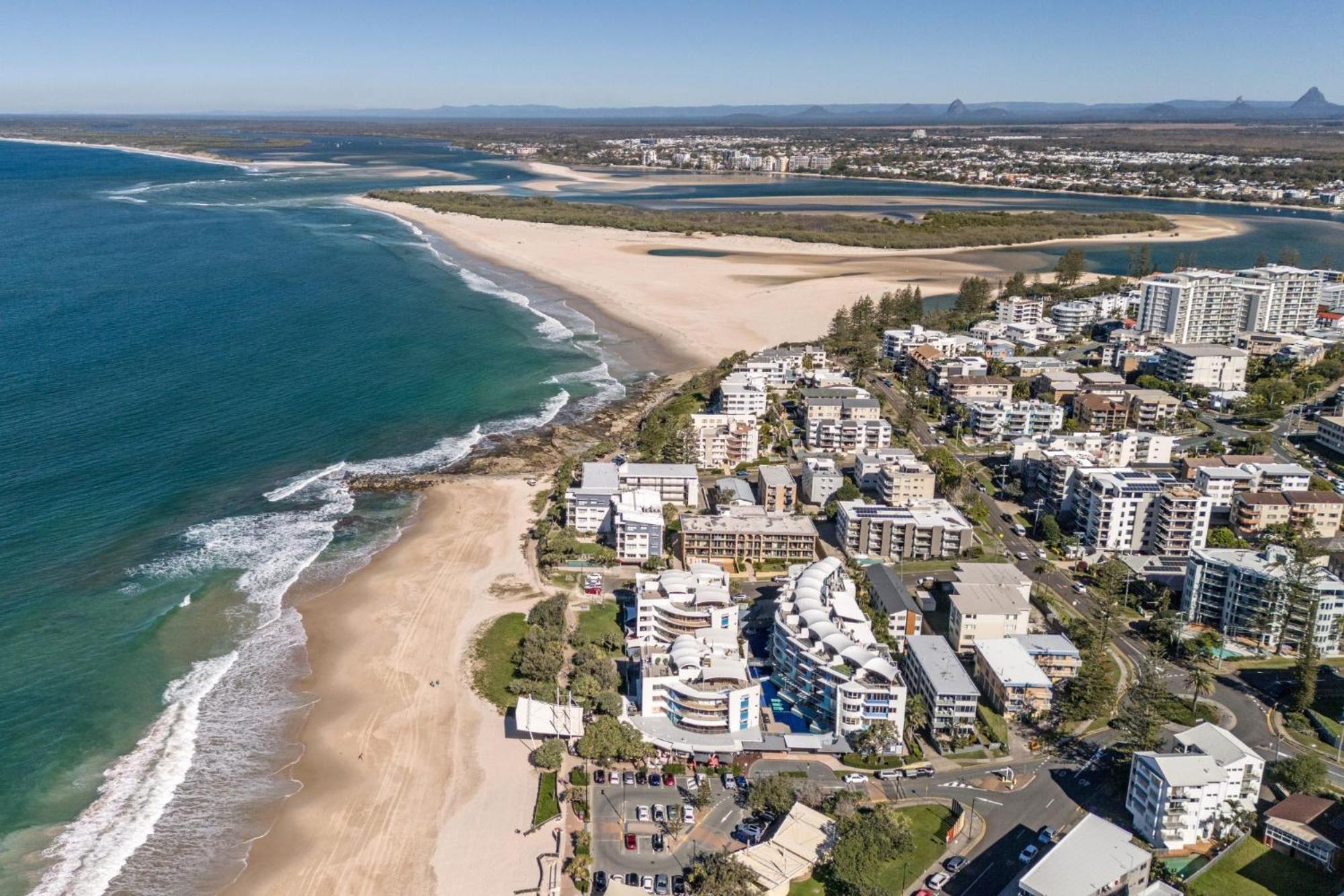 Rolling Surf Resort Caloundra Exterior foto