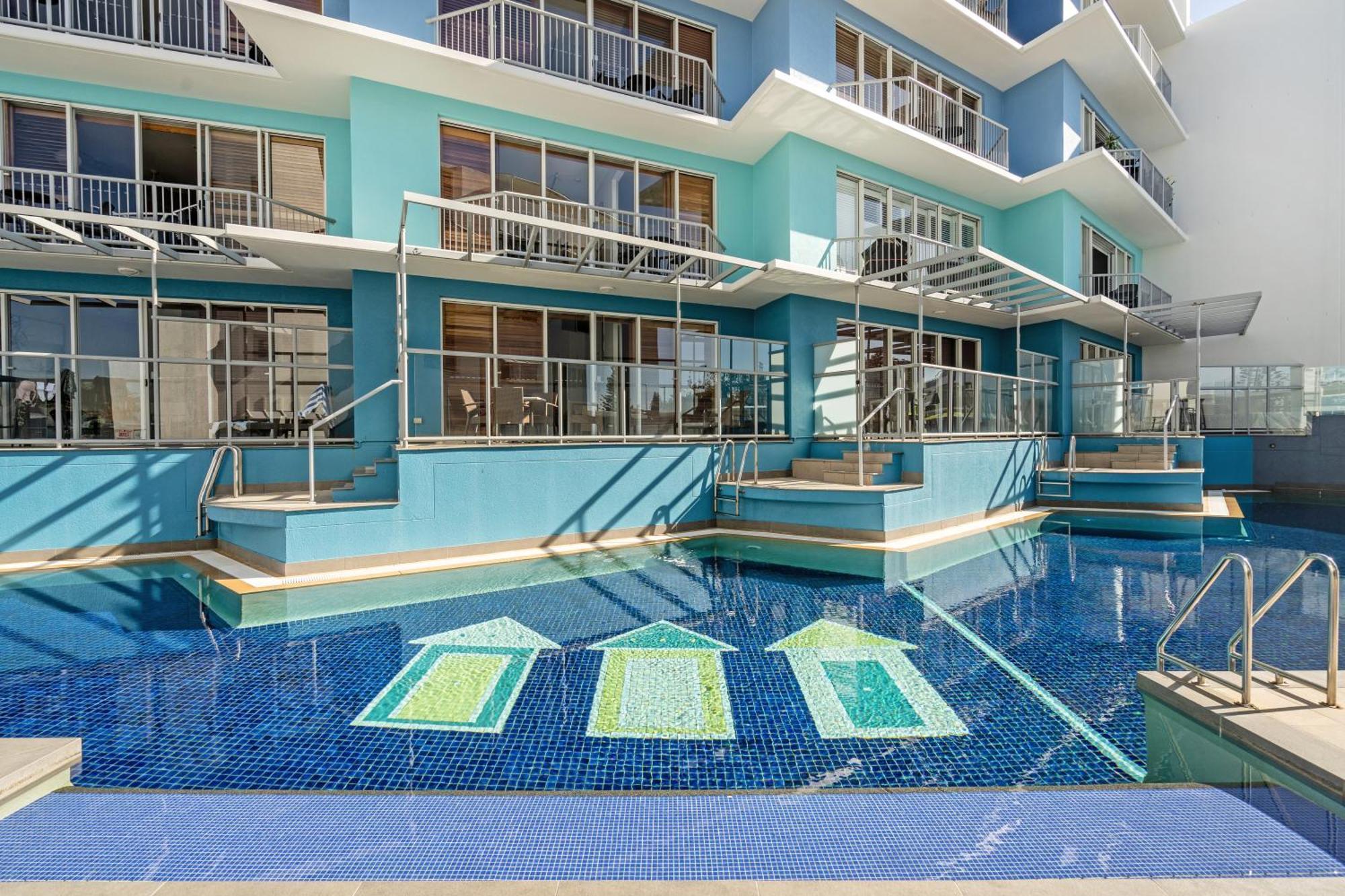 Rolling Surf Resort Caloundra Exterior foto