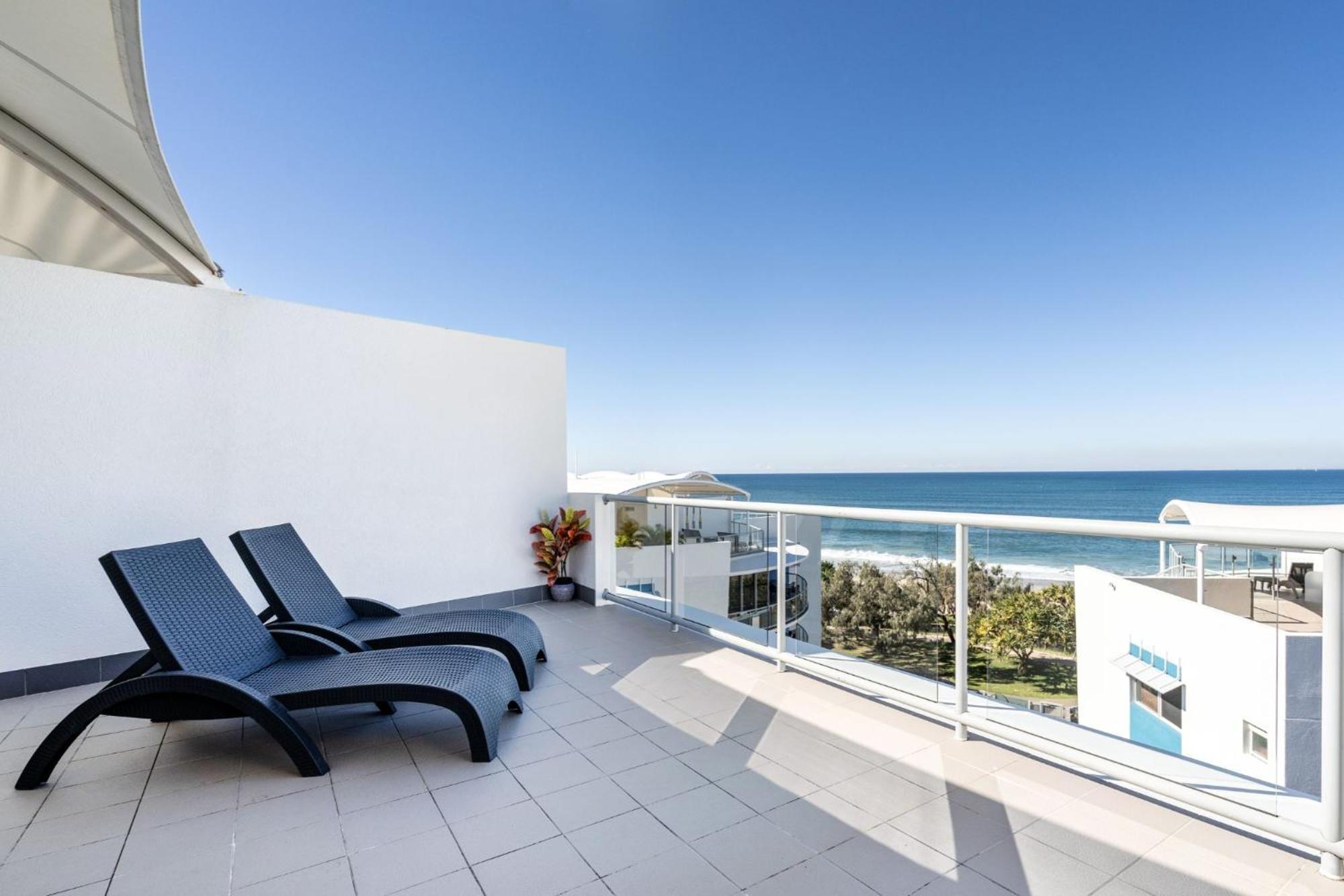 Rolling Surf Resort Caloundra Exterior foto